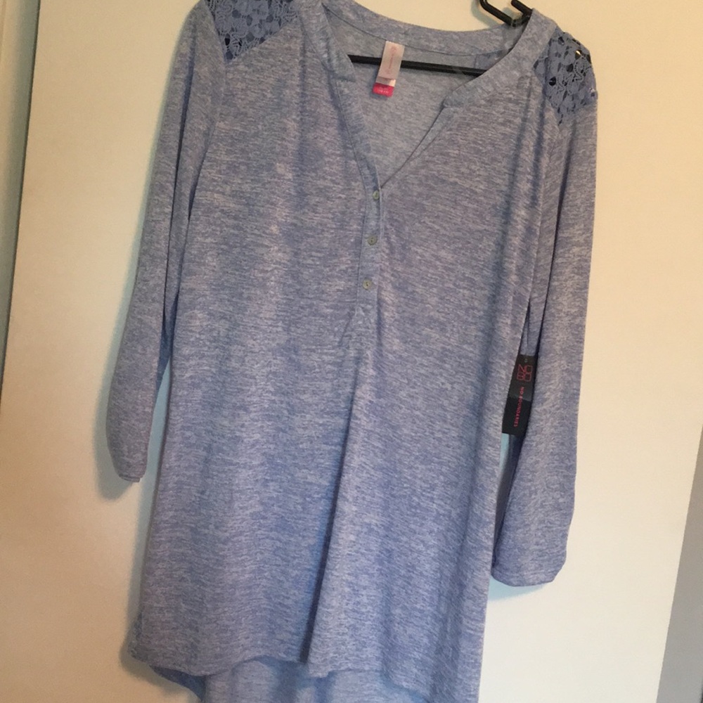 High low quarter sleeve